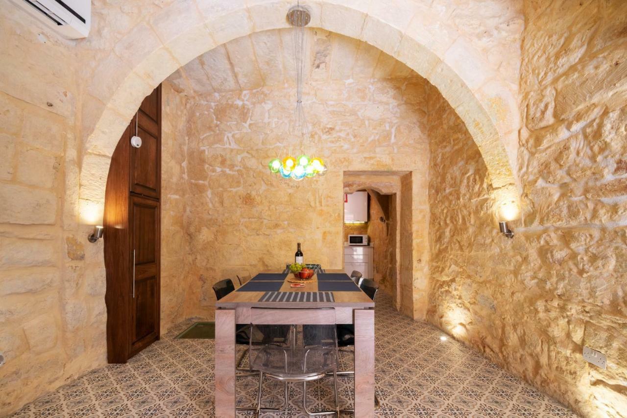 16 Lettings - Charming Character House Villa Birgu Exteriör bild