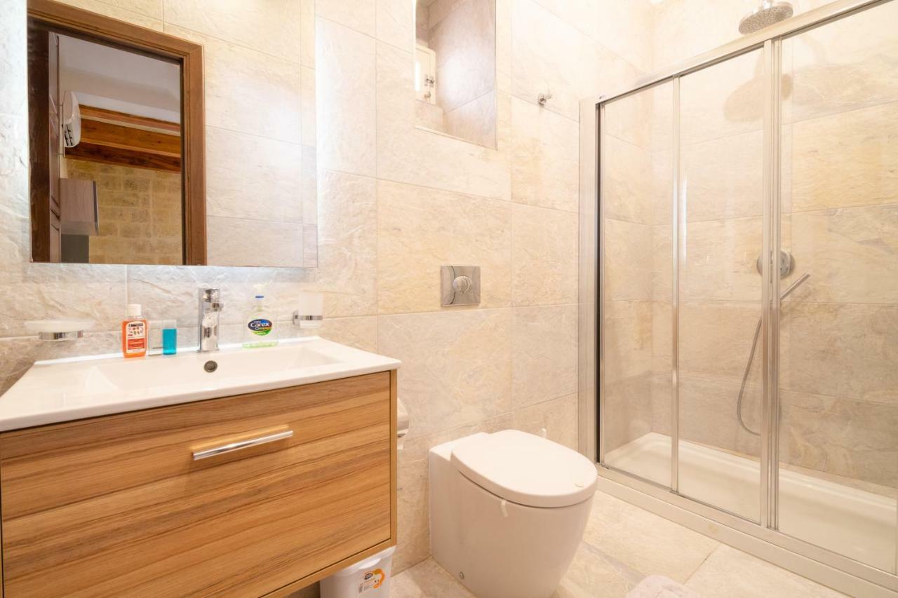 16 Lettings - Charming Character House Villa Birgu Exteriör bild