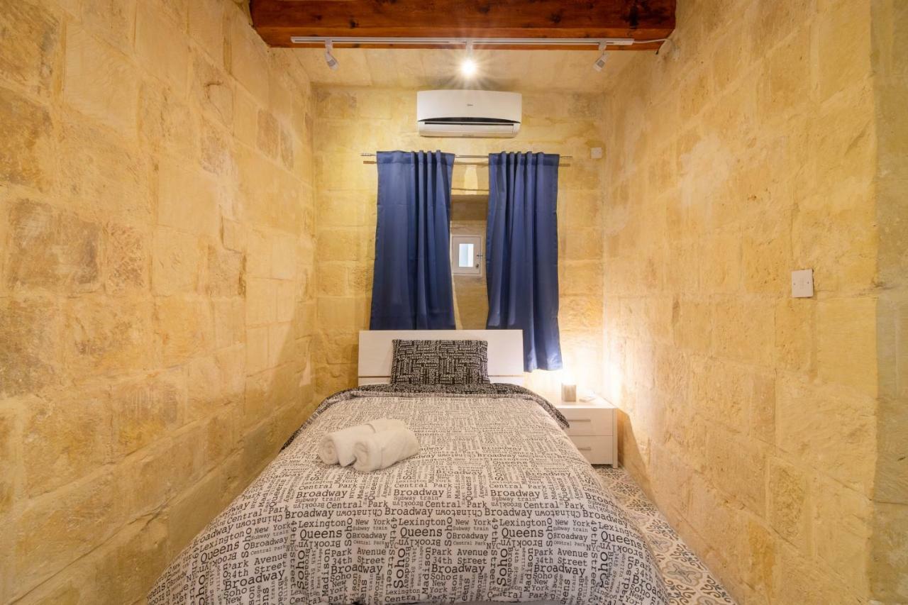 16 Lettings - Charming Character House Villa Birgu Exteriör bild